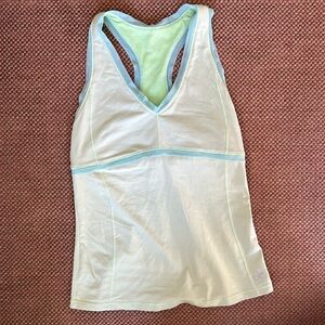 Alo Yoga Green Tank